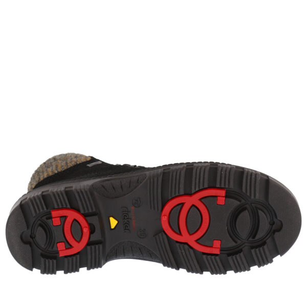 AW22_RIEKER_X8200_SCHWARZ_04