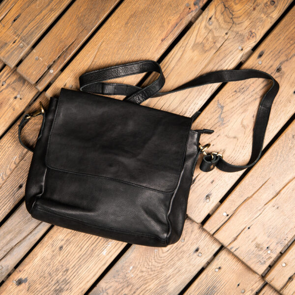 Kunitz Handbags KE-BAG-4818 Black 1