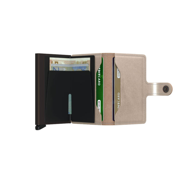 M-Metalic_Champagne_Brown_Open_2_SQUAREEDIT