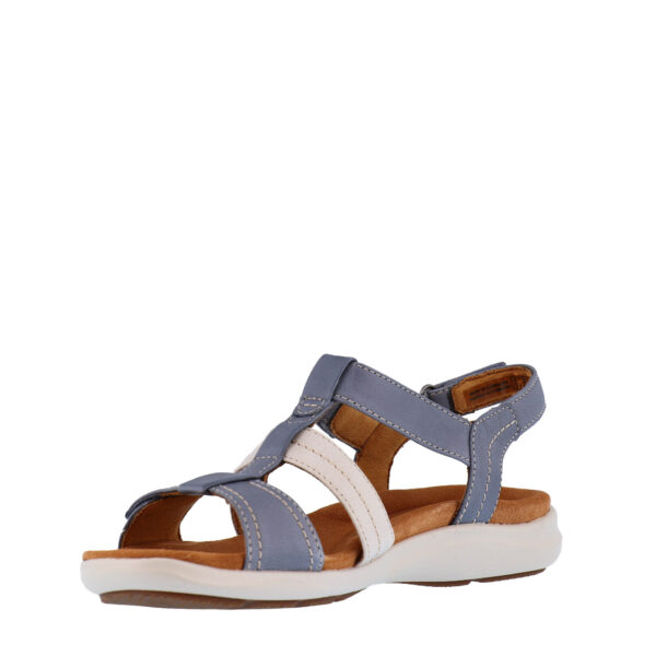 SS23_CLARKS_KITLYSTEP_DENIM_03