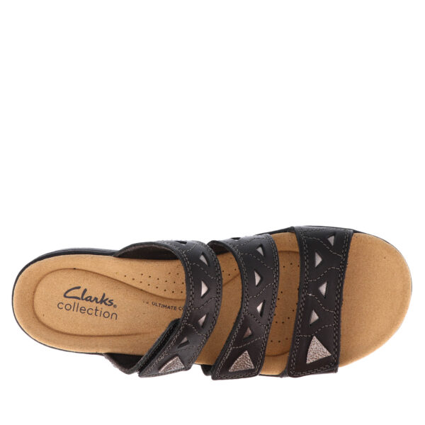 SS23_CLARKS_LAURIEANNNORA_BLACK_05