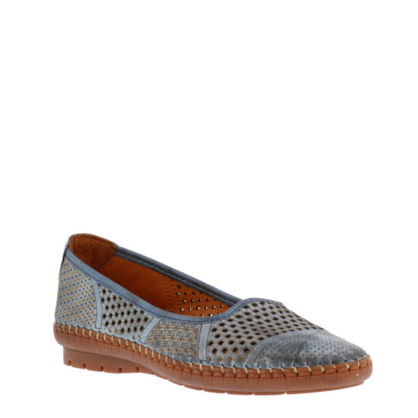 Volks Walker Afsin Perforated Loafer