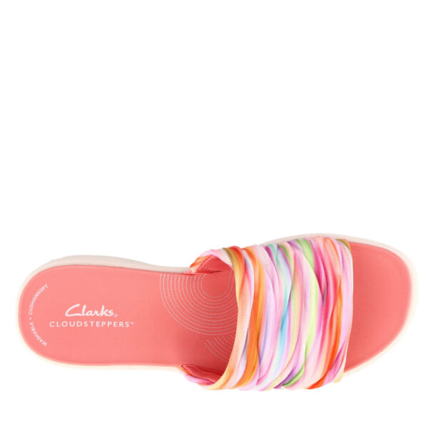 SS23_CLARKS_DRIFTPETAL_MULTICOLOUR_05
