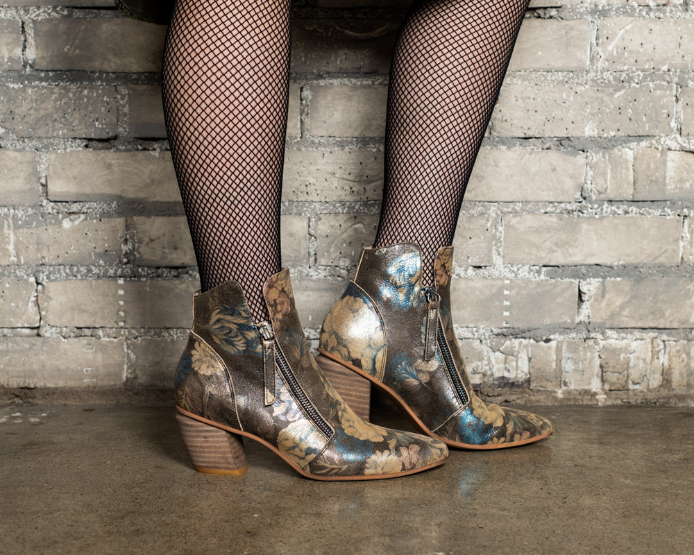 Django & Juliette Jazzy Short Boot - Kunitz Shoes