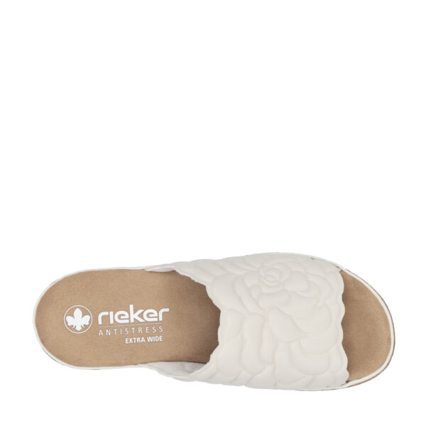 SS25_RIEKER_62751_PERLE60_05