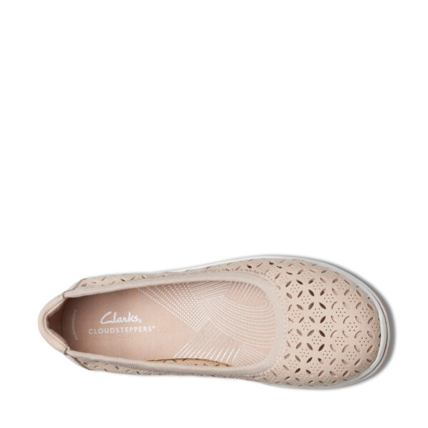 SS25_CLARKS_BREEZEROAM_LISAND_05