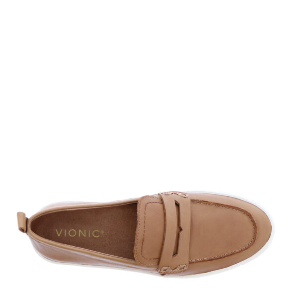 SS25_VIONIC_VIO-UPTOWN_CAMEL_05