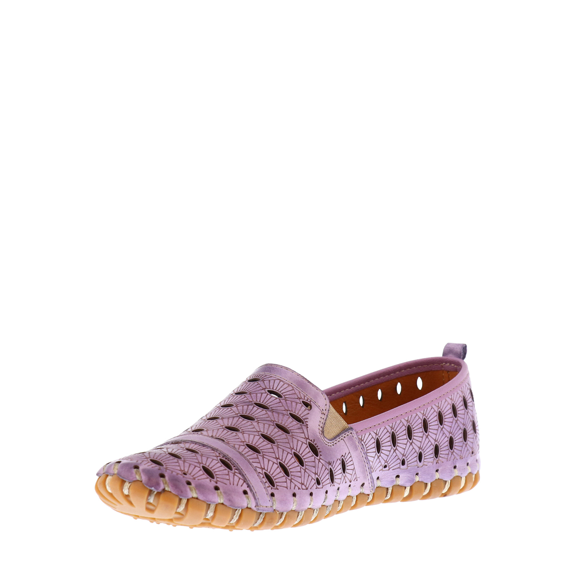 WANG WENYEN。 Volks Walkers 1179 Alapli Perforated Slipon - Kunitz Shoes