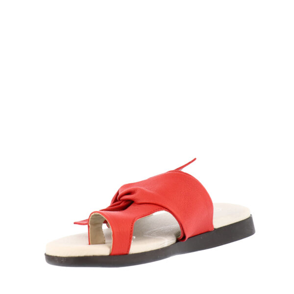 SS25_SAYDO_SA-LUCENT_RED_03