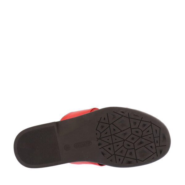 SS25_SAYDO_SA-LUCENT_RED_04