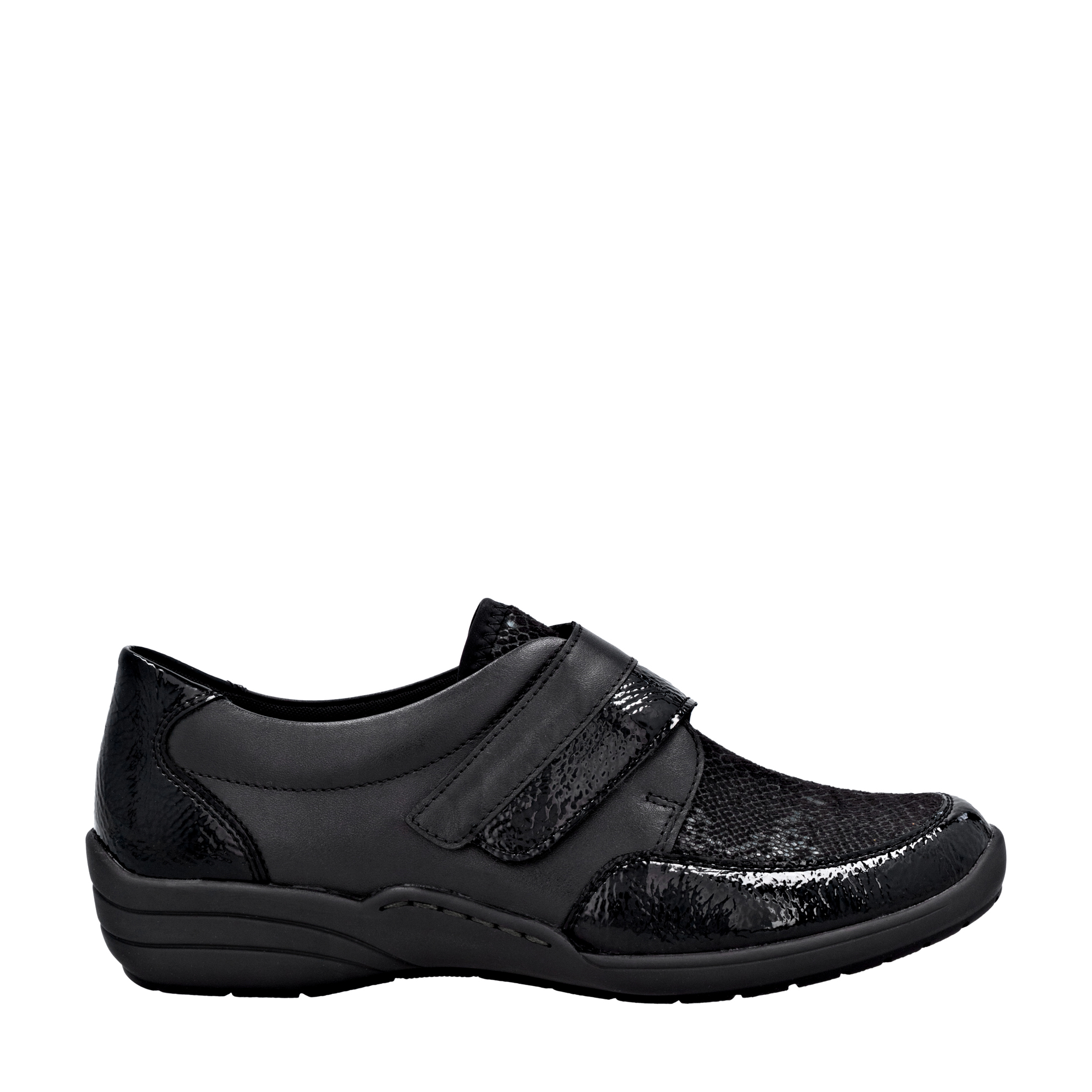 AW25_REMONT_R7600_BLK00_01