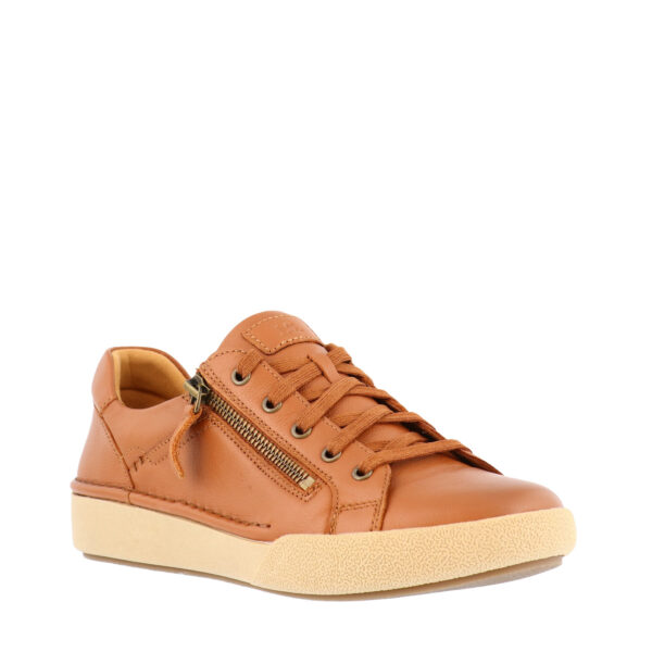 AW25_JOSEF_JS-69913_CAMEL_02