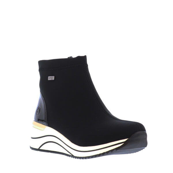 AW25_REMONT_D0T73_NERO03_02