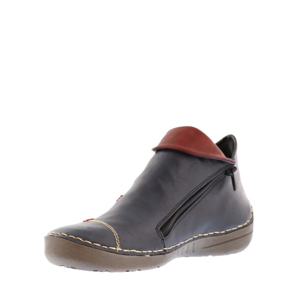 AW25_RIEKER_72581_OCEAN14_03
