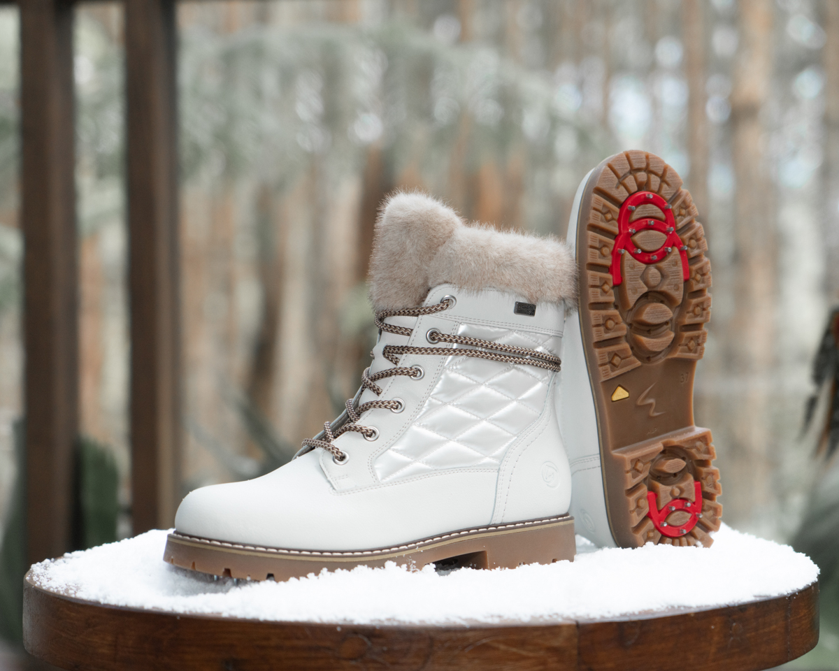 Remonte D9383 Short Lace Spike Boot - Kunitz Shoes