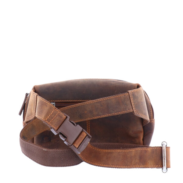 AW25_ADRIAN_AK-2401_BROWN_04