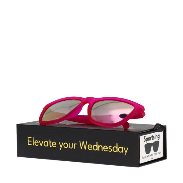 AW25_MIDSHA_MW-S-TICKLETRUNK_FITT_04