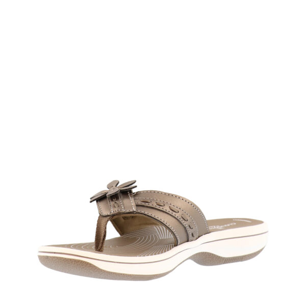 SS26_CLARKS_BREEZEOPAL_PEWTER_03