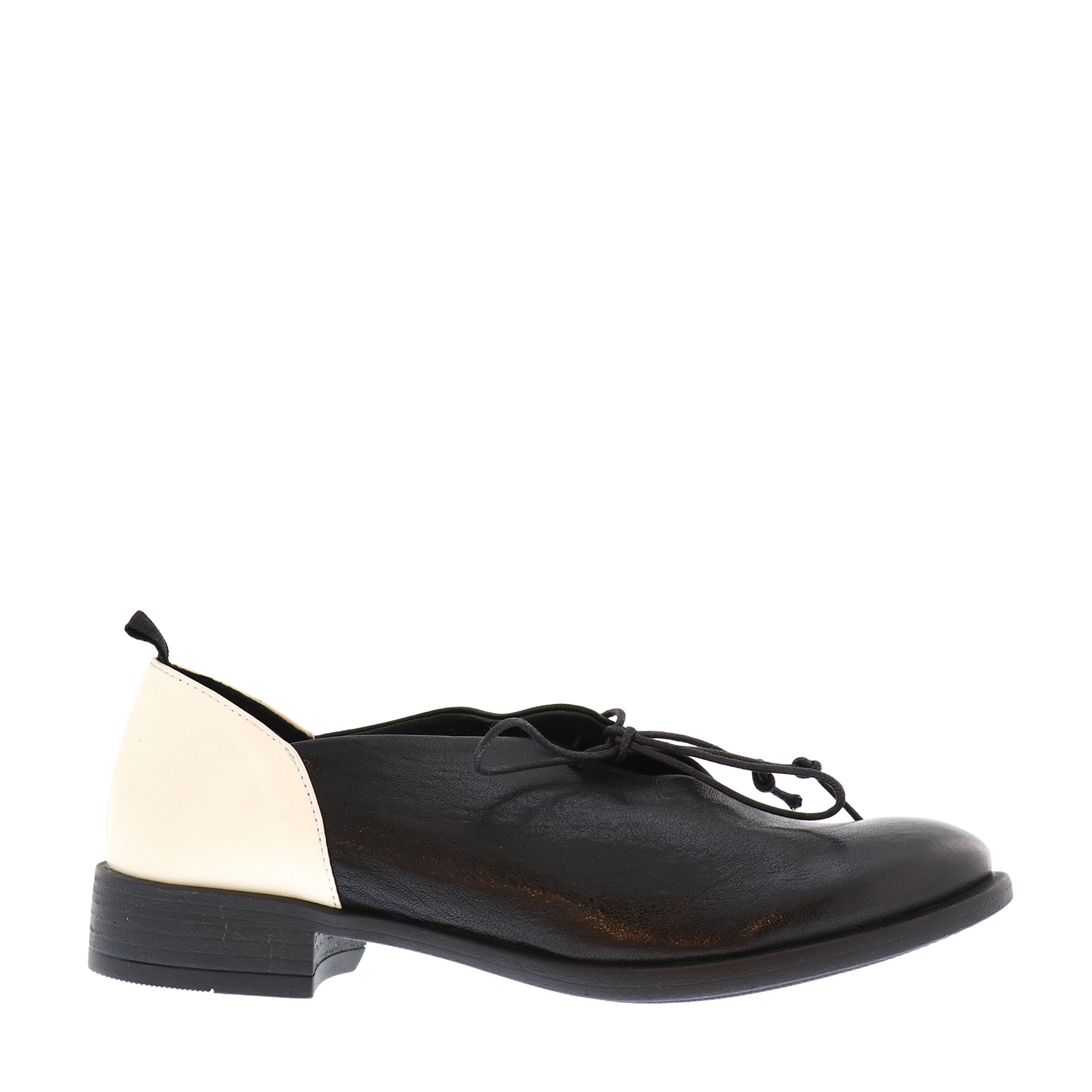 SS26_SINAKC_SKC-LONDRA31_NERICE_01